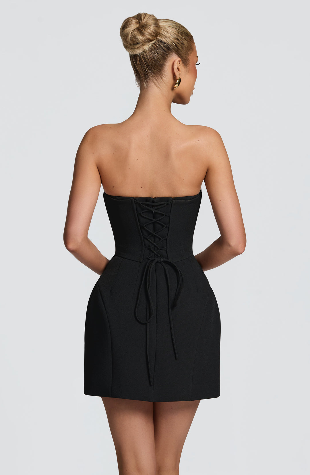 Amelia | Women&