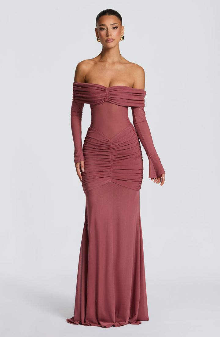 Valeria | Women&