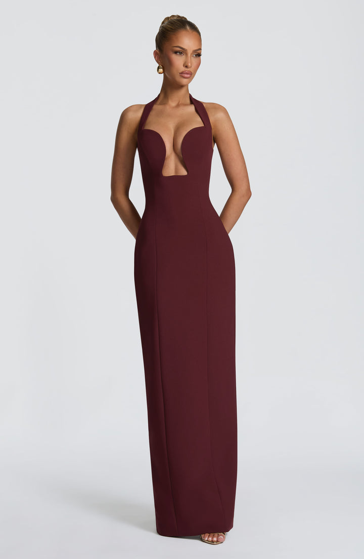 Cassandra | Women&