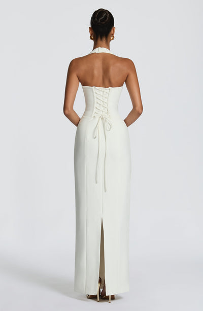 Cassandra | Women&