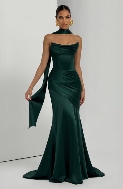 Amelia | Women&