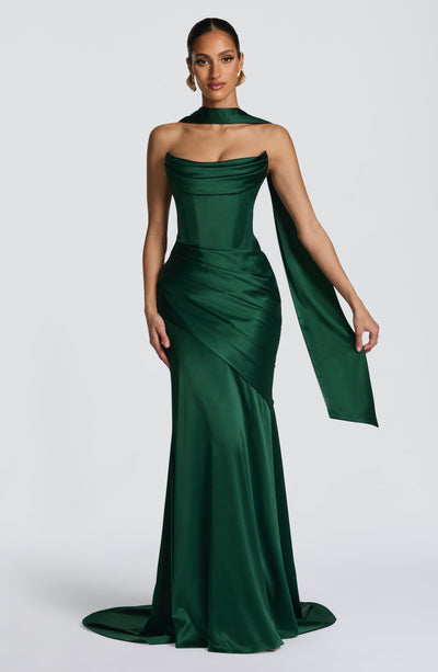 Amelia | Women&