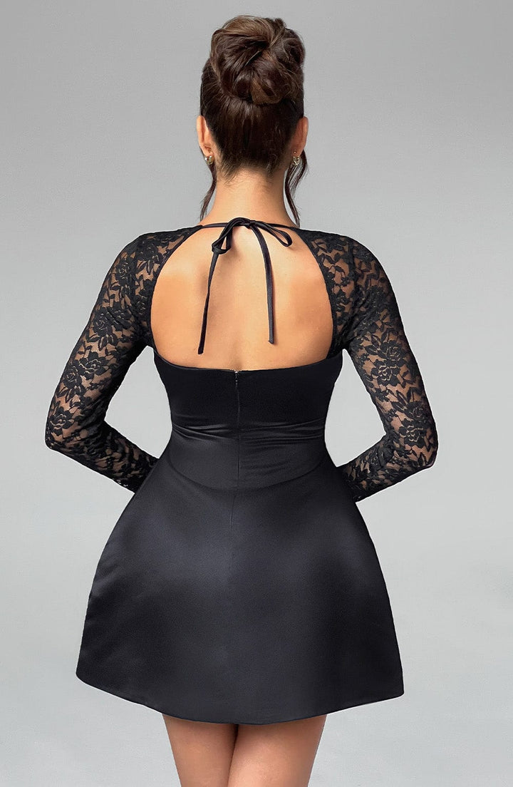 Elena | Women&