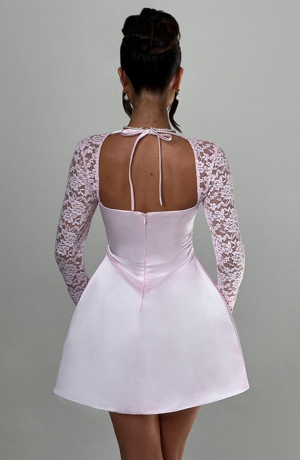 Elena | Women&