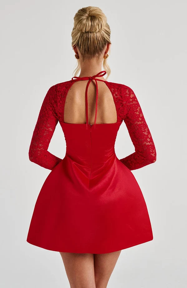 Elena | Women&