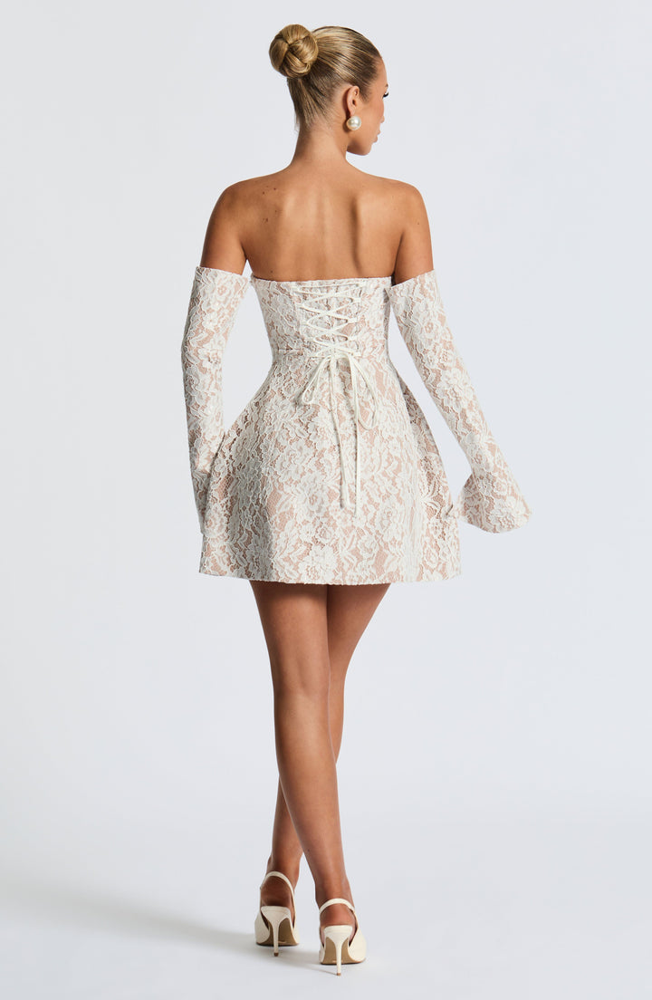 Clara | Women&